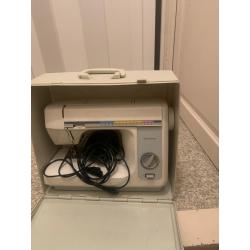 Machine à coudre