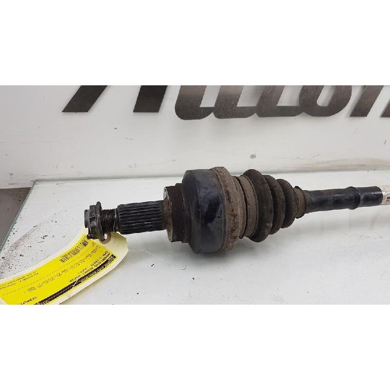 AANDRIJFAS RECHTS ACHTER 3 serie Touring (F31) (8680348)