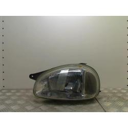 Koplamp links van een Opel Corsa