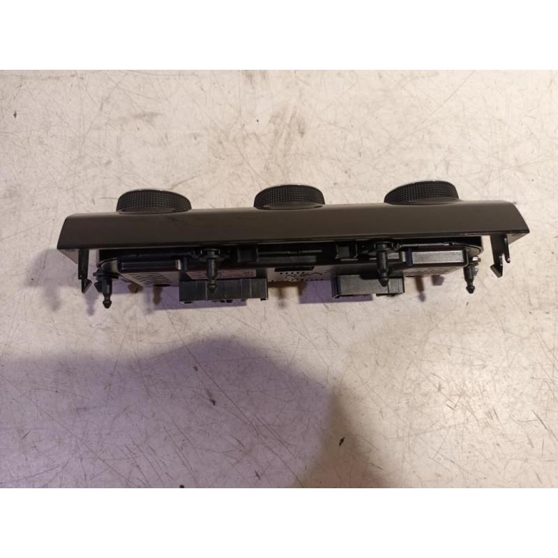 KACHEL BED. PANEEL Skoda Superb Combi (3V5) (3v0907044)