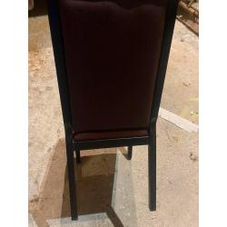 Stoelen te koop (50st aanwezig) stevig