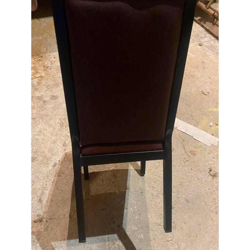Stoelen te koop (50st aanwezig) stevig