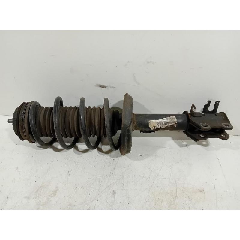 VEERPOOT RECHTS VOOR Fiat Grande Punto (199) (2367)