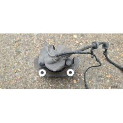 Remklauw remzadel links voorzijde BMW 3 serie E90 E91 E92 Z4