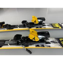 Atomic ski redster ST 163 met bindingen