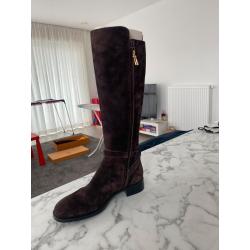 Tods nieuwe laarzen