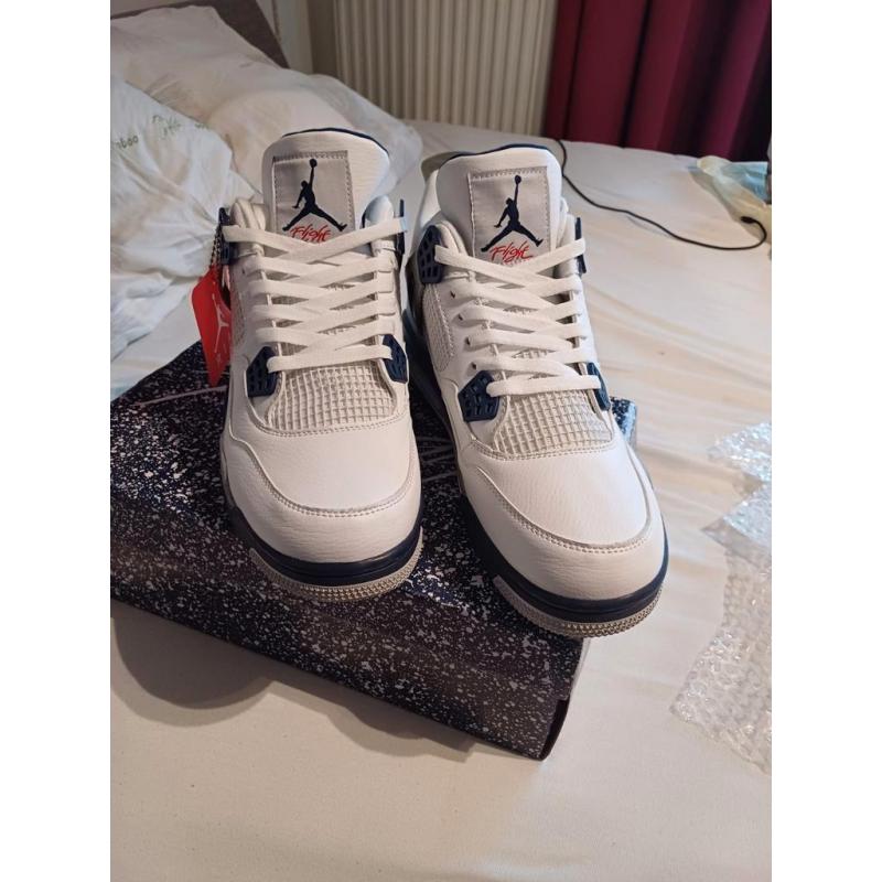 Air Jordan midnight 4  maat (45)