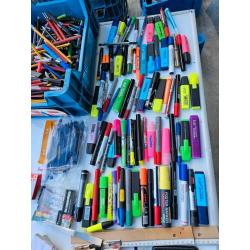 Un lot de bureau tout pour 50€