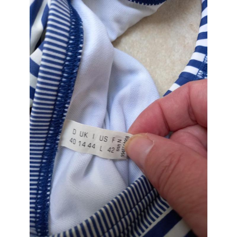 Blauw witte bikini Esprit maat 42D