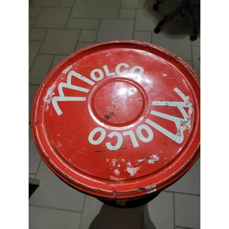 Metalen ton Molco