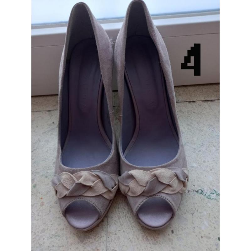 damesschoenen maat 39 en 40 per paar 10€