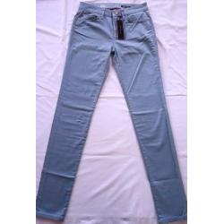 Nieuwe jeansbroek Tommy Hilfiger. Maat 27.