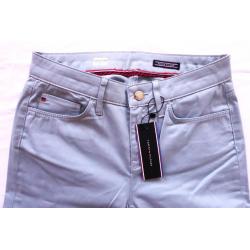 Nieuwe jeansbroek Tommy Hilfiger. Maat 27.