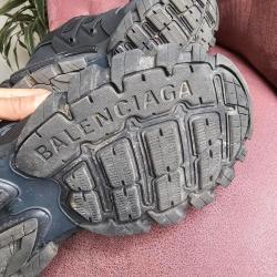 Balenciaga shoes man , size 42