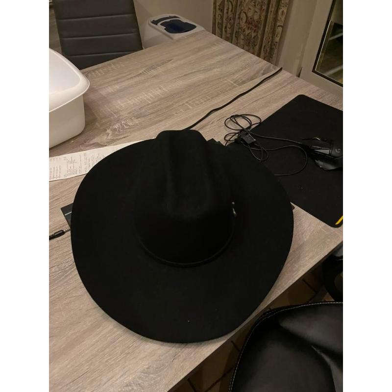 Western hoed