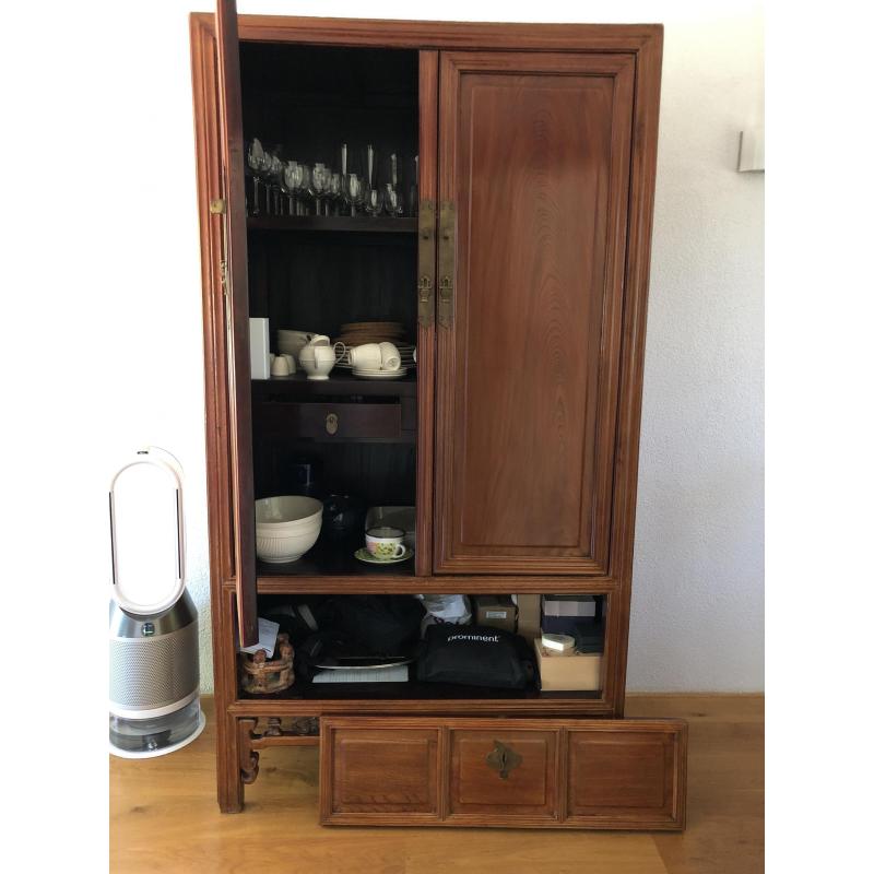 Antieke Chinese buffet/servies kast