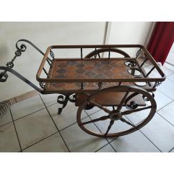 Exclusieve Antieke presenteerwagen         koopje !!! 95€