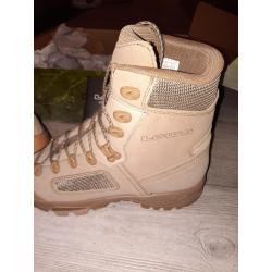 wandelschoenen lowa maat 43 nieuw