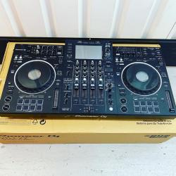 Pioneer DJ OPUS-QUAD, Pioneer DJ XDJ-RX3, Pioneer XDJ-XZ, Pioneer DDJ-FLX10, AlphaTheta XDJ-AZ, AlphaTheta OMNIS-DUO,  Pioneer DDJ-REV7, Pioneer CDJ-3000, Pioneer DJM-A9, AlphaTheta Euphonia, Pioneer CDJ-2000NXS2, Pioneer DJM-900NXS2, Pioneer DJM-V10