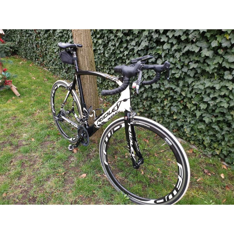 koersfiets RIDLEY NOAH