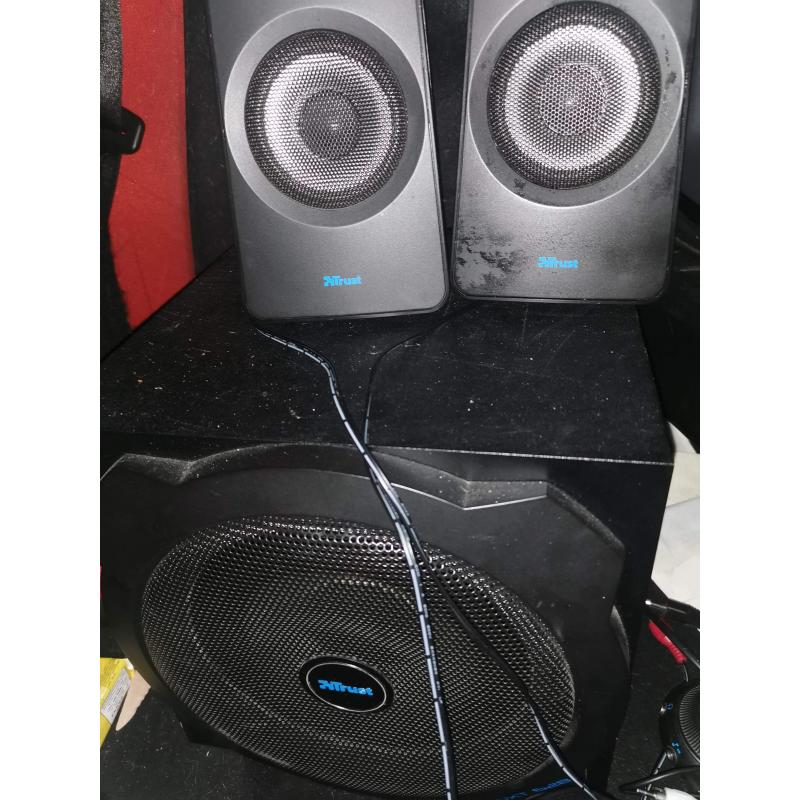 SPEAKER SET - GTX TRUST 628 luidspreker set 2.1 kanalen 120W