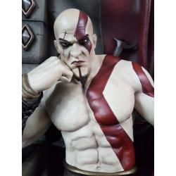 Beeld kratos on throne
