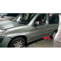 Peugeut Partner te koop