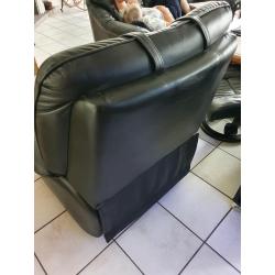 Lederen mechanische relaxzetel       MOET WEG WEGENS VERHUIS   175€