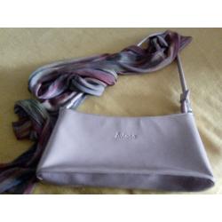 retro tas