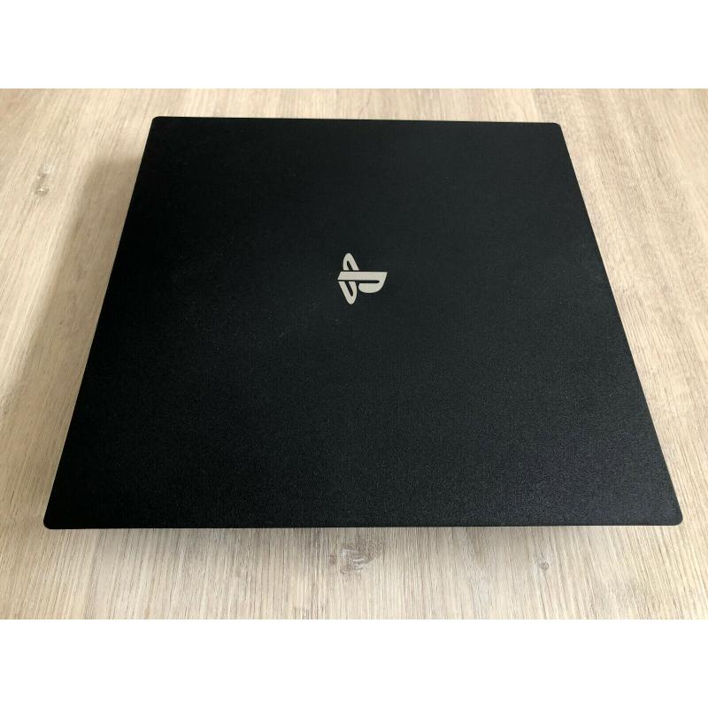 Playstation 4 pro 1tb
