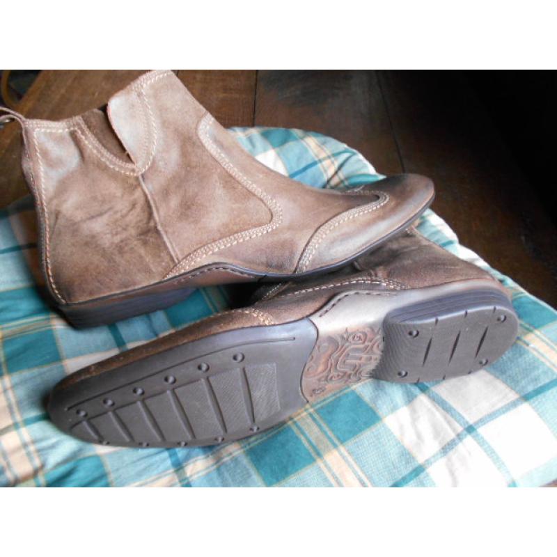 splinternieuwe lederen schoenen maruti