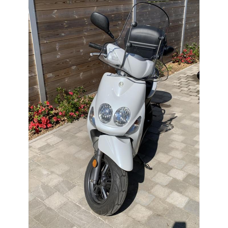 Buitenkansje! Yamaha Neos 4