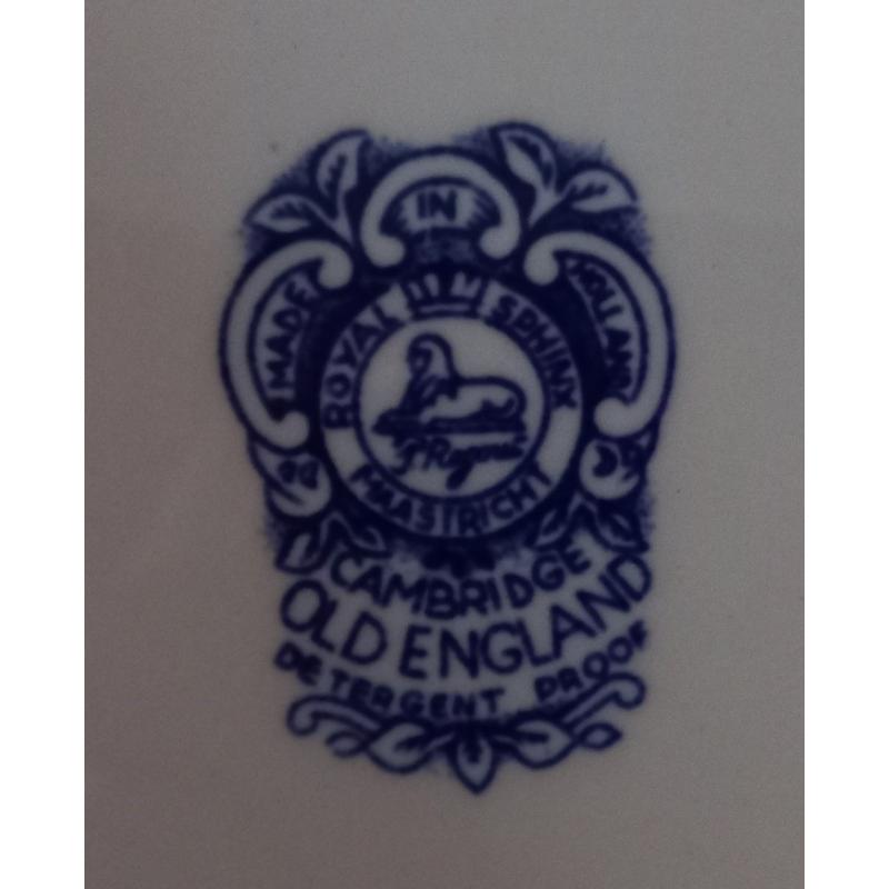 Servies Royal Spinx Maastricht Combridge Old England Petrus Regout