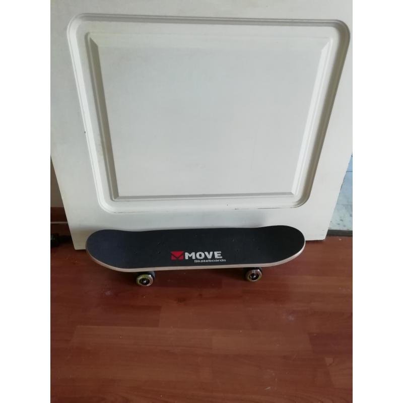 nieuw skateboard 6 tot 10jaar