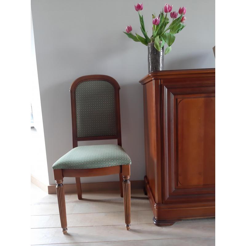 heel mooie eettafel in echt kersenhout (optie om eventueel samen te kopen met 6 stoelen, dressoir met of zonder marmer, buffettafel, salontafeltje)