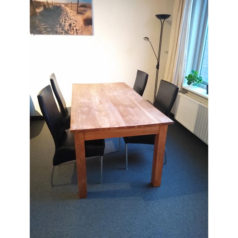 Ovale Kerselaren eetkamertafel met 6 stoelen
