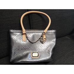 handtas van guess