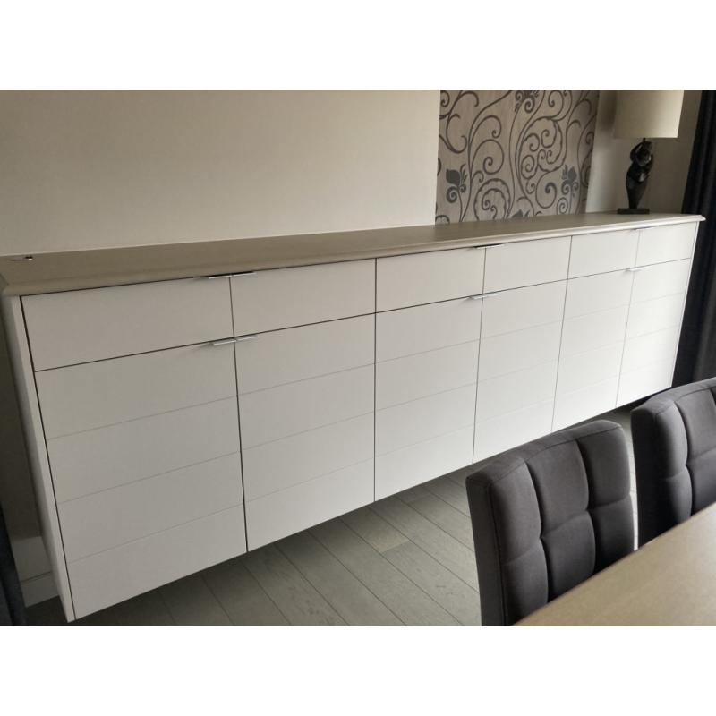 Moderne buffetkast in eik