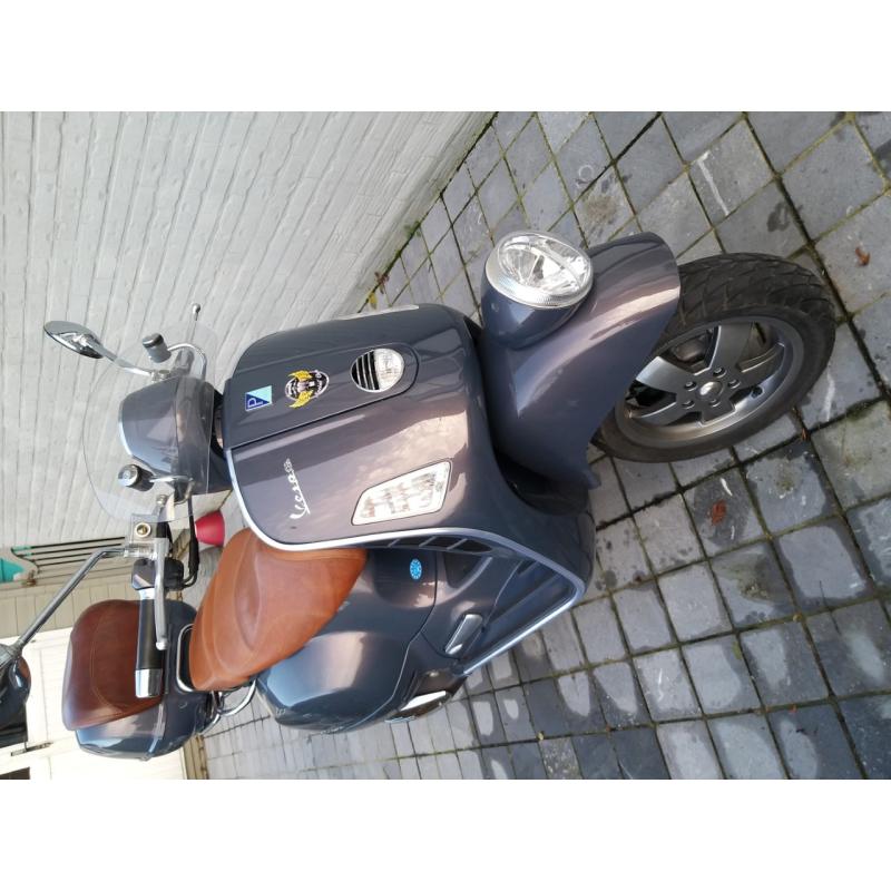 Mooie VESPA GTV 250