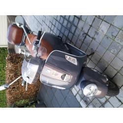 Mooie VESPA GTV 250