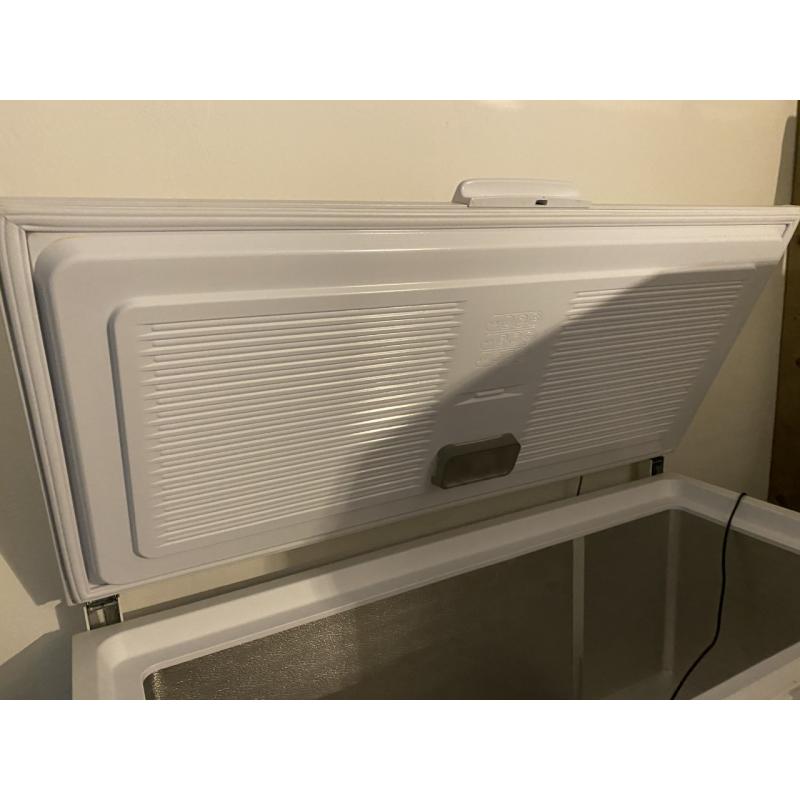 Vrieskoffer Whirlpool