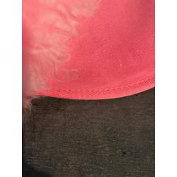 zo goed als nieuwe roze sloefen UGG met bont