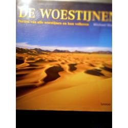 BOEK DE WOESTIJNEN