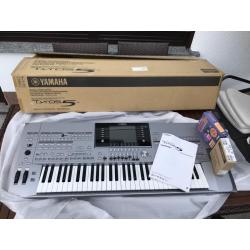 Yamaha Genos2 76-key, Yamaha Genos , Yamaha Tyros5 76-Key , Yamaha MODX8+ Plus,  Yamaha PSR-SX900,  Yamaha Montage 8 , Korg Pa5X, Korg Pa4X, Korg Pa4X MG2 Edition, Korg Pa1000 MG Edition, Korg PA-1000, Roland FANTOM-8,  Nord Electro 6D , Ketron EVENT