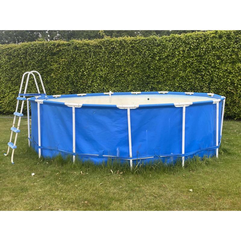 Zwembad Intex model : A15'x48'' met toebehoren